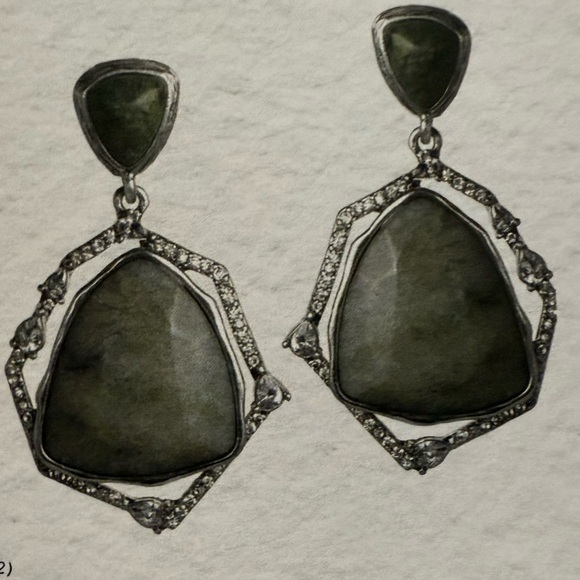 Chloe + Isabel Isle of Skye Statement Earrings - Picture 4 of 4